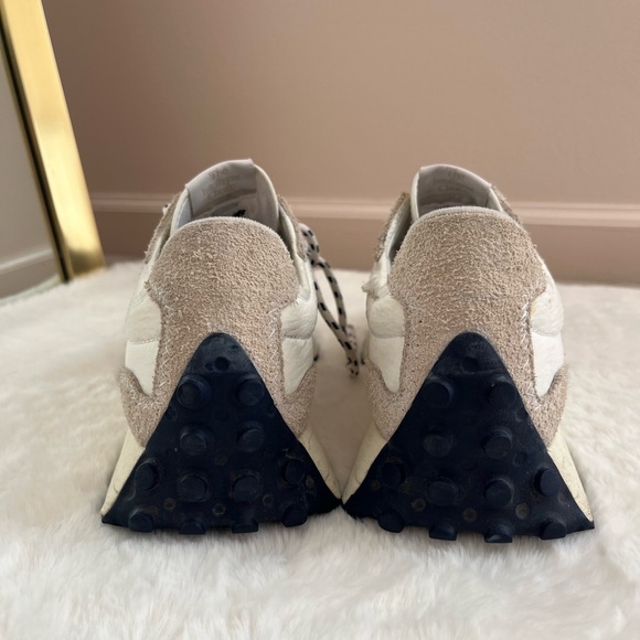 Men’s New Balance 327 Suede Size US 10 - Picture 2 of 6